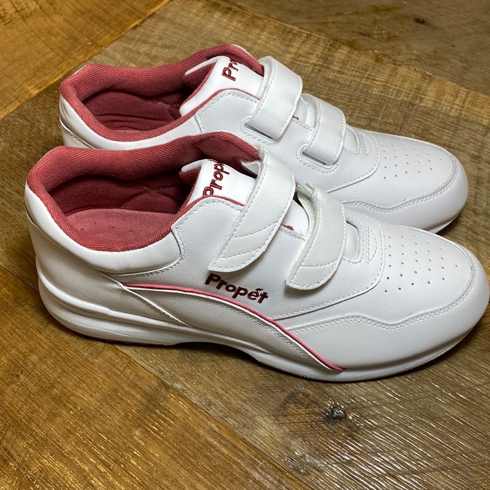 Propét Tour Walker Strap womens